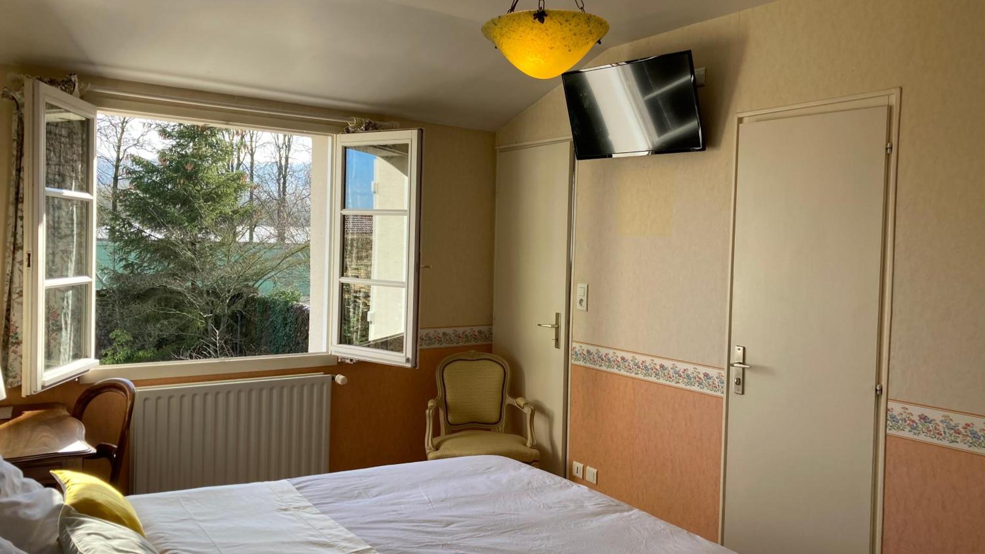 Bed and Breakfast Chez Pierre Remoncourt Zimmer foto